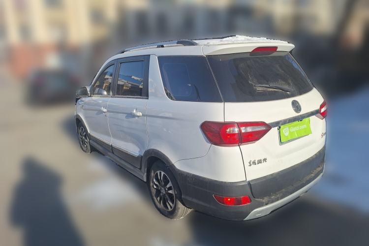 Used Dongfeng Fengon 370 2018 S370 1.5L Manual Luxury 7-Seater
