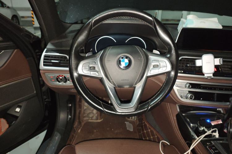 Used BMW 7 Series 2018 730Li Luxury Edition M Sport Package Steering Wheel