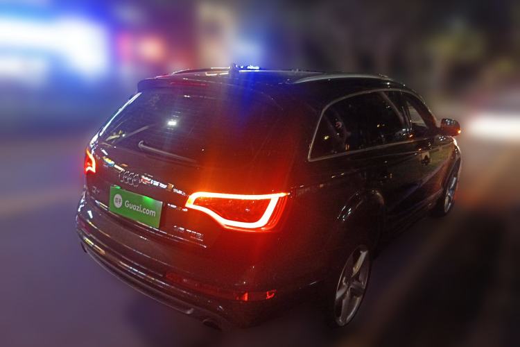 Used Audi Q7 2014 35 TFSI Sport Edition Rear Right 45 Deg