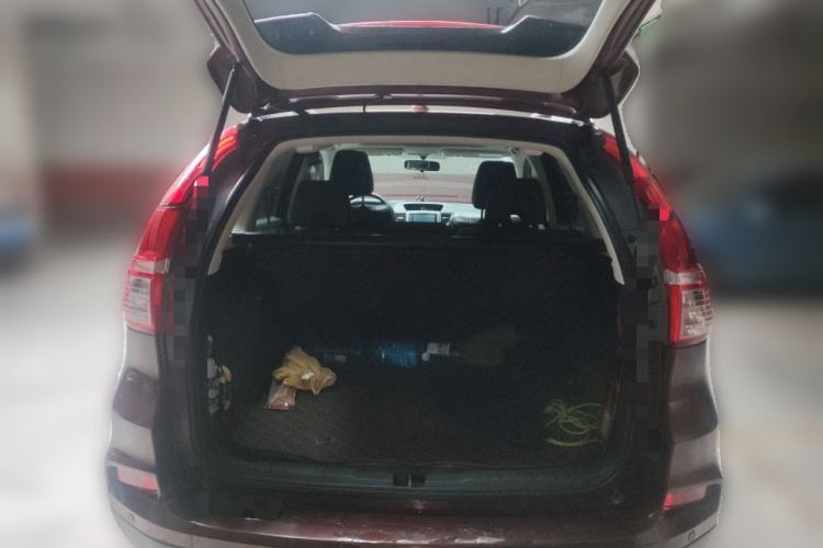 Used Honda CR-V 2015 2.4L two-wheel drive luxury version Trunk