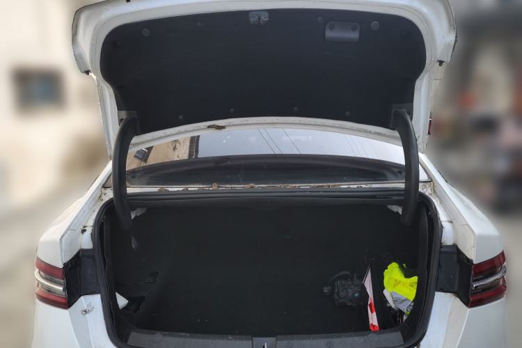 Used BYD Qin Pro New Energy 2019 DM Super Edition 1.5TI Automatic Smart Connect Speedy Model China VI Standard Trunk