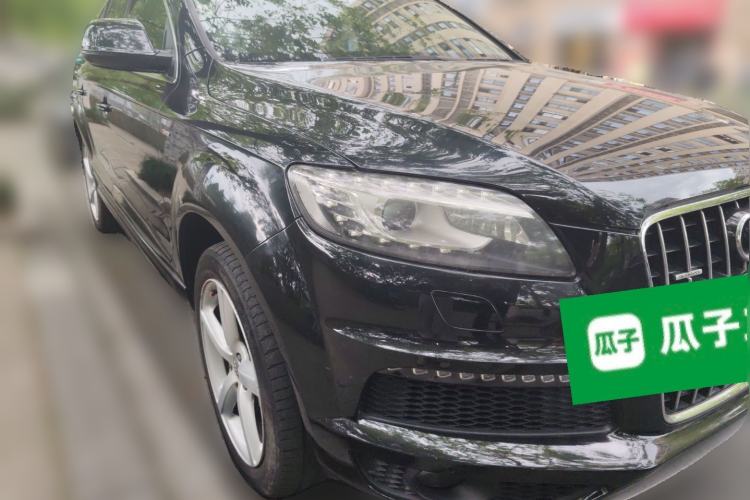 Used Audi Q7 2014 35 TFSI Sport Edition Front Right 45 Deg