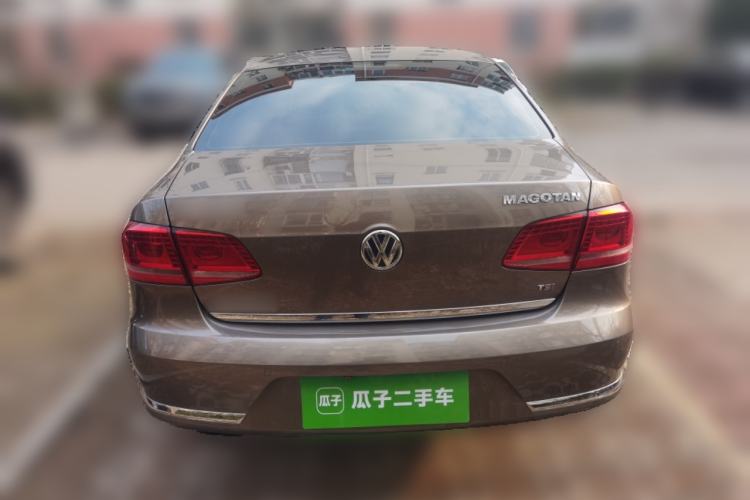 Used Volkswagen Magotan 2015 1.8TSI Advanced Model
