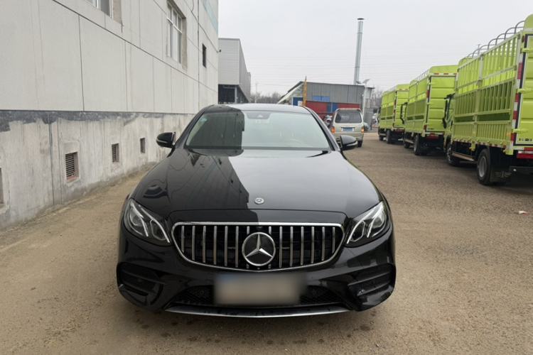 Used Mercedes-Benz E-Class 2017 E 300 L Sporty and Stylish Model