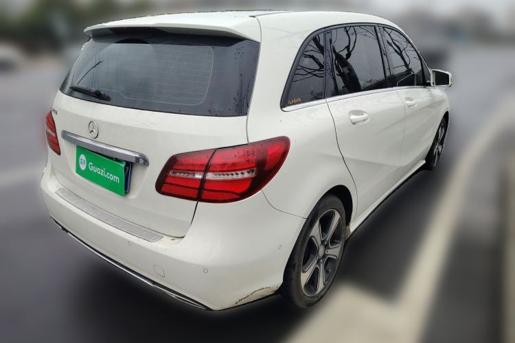 Used Mercedes-Benz B-Class 2015 B 200 Fashion Model