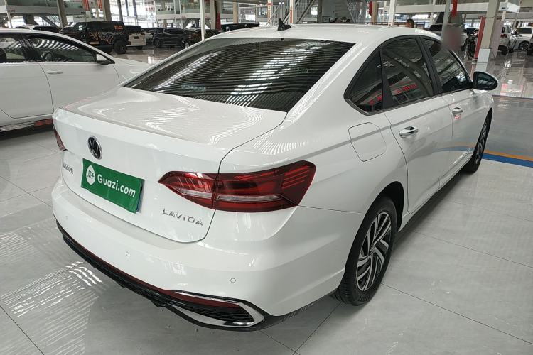 Used Volkswagen Lavida 2024 1.5L Automatic Starry Sky 5 Million Edition Rear Right 45 Deg