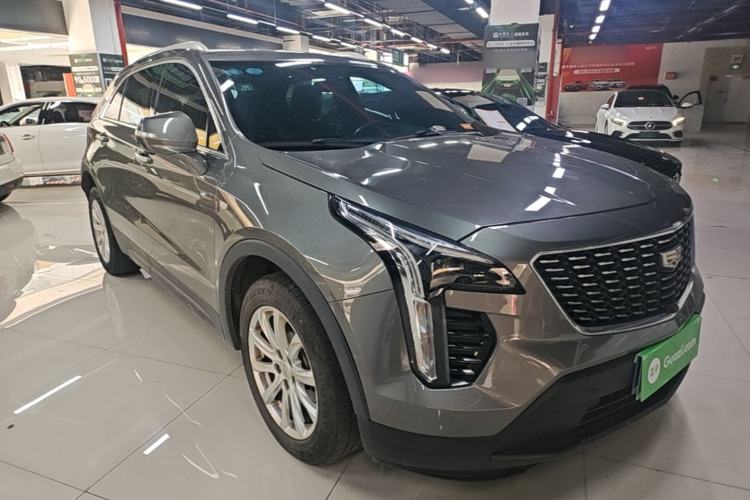 Used Cadillac XT4 2018 28T Two-Wheel Drive Tech Version
