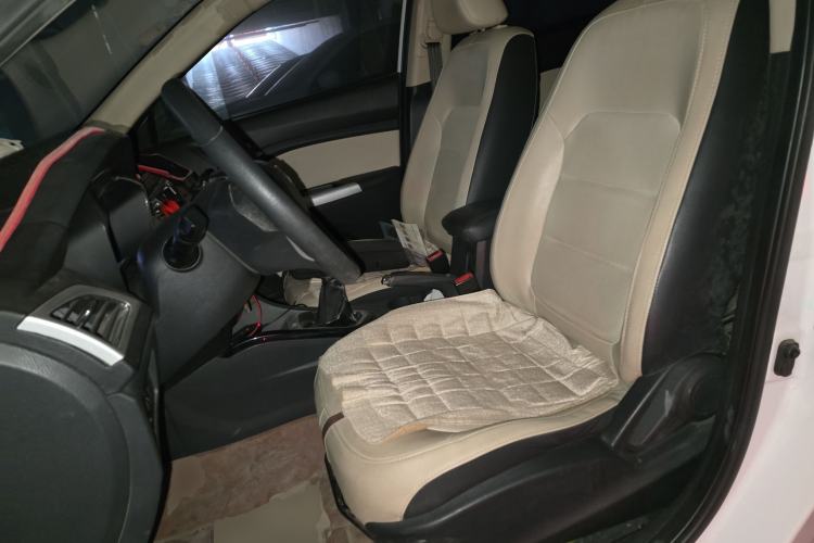 Used CHANGAN Alsvin V7 2015 1.6L Manual Enjoyment Model China IV Standard