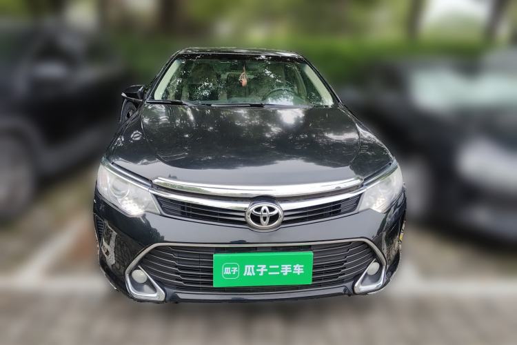 Used Toyota Camry 2016 2.0E 10th Anniversary Elite Edition

