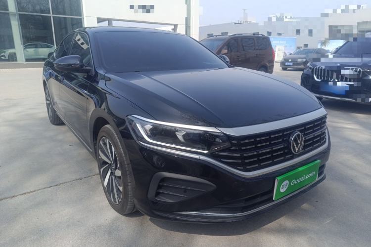 Used Volkswagen Passat 2024 330TSI Elite Edition Exterior 1