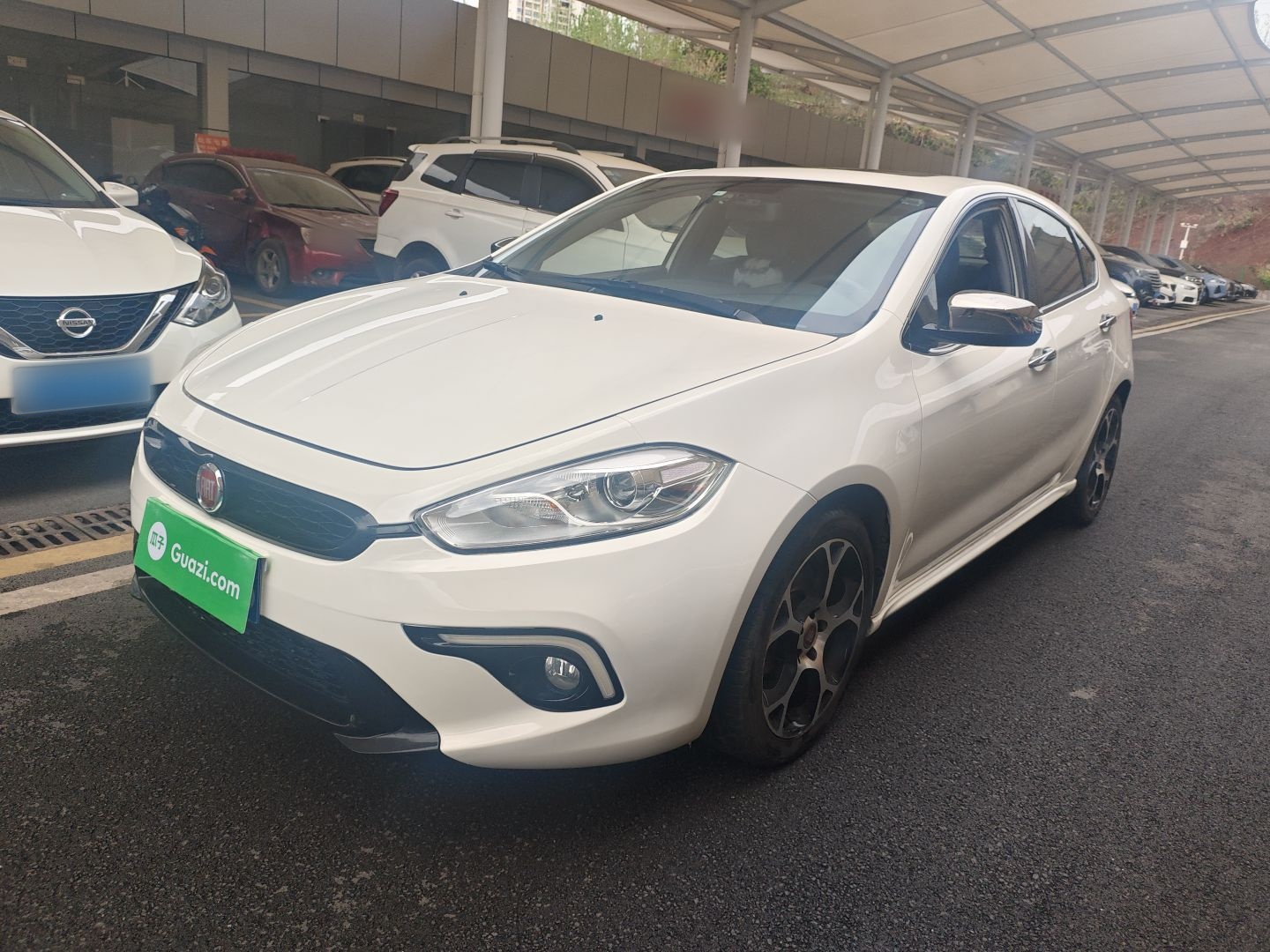 Parte inferior delantera