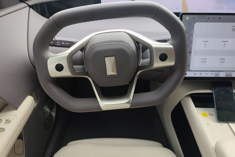 Used Avatr 06 2025 Pro Range-Extended Edition Steering Wheel