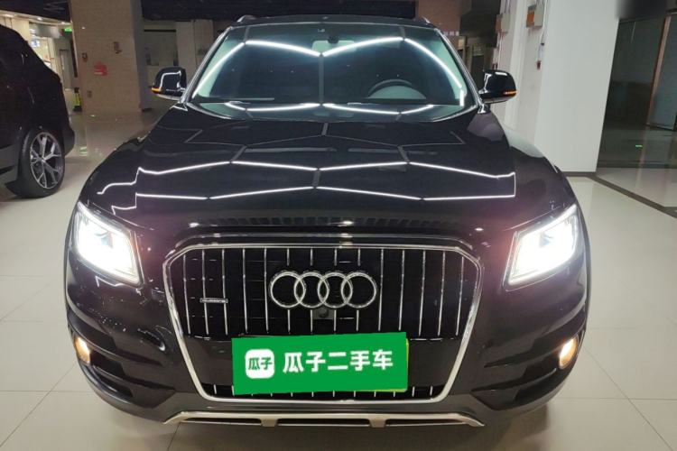 Used Audi Q5 2017 Plus 40 TFSI Technology Model