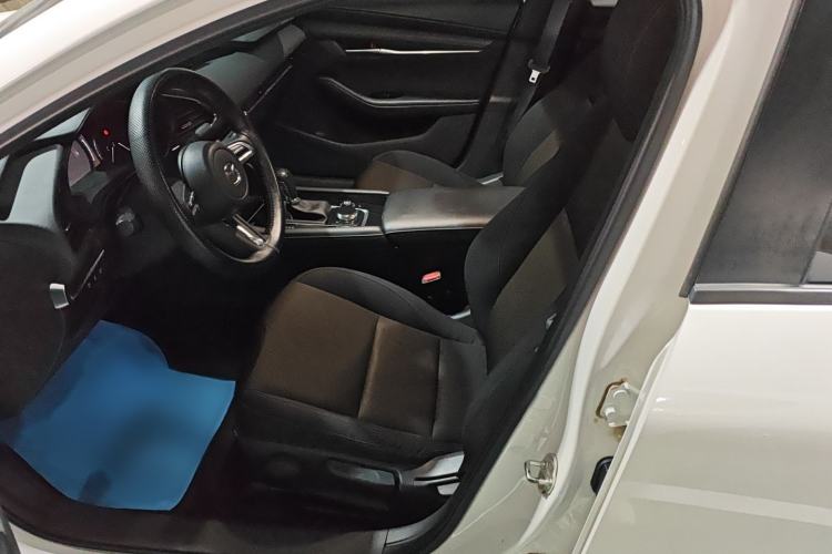 Used Mazda 3 Axela 2021 2.0L Automatic ZhiXuan Edition Left Front Seat