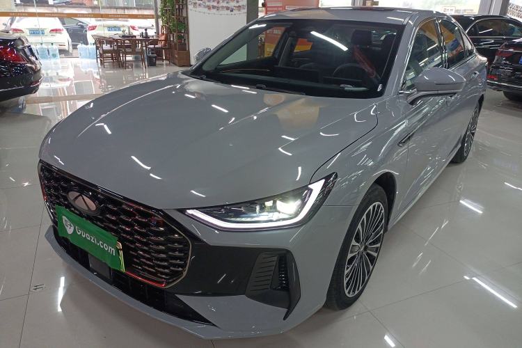 Used Chery Fengyun A8L 2025 1.5 TGDI 145 km Luxury Version