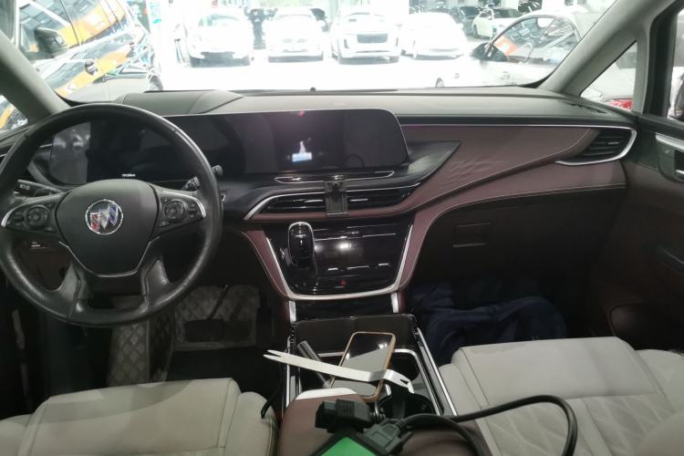 Used Buick GL8 2022 Avenir Aivia Six-Seat Deluxe Edition Center Console