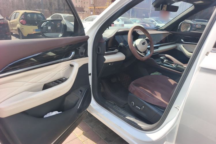 Used Geely Auto Monjaro L 2024 2.0TD High-Power Automatic Two-Wheel Drive Yunqi Version