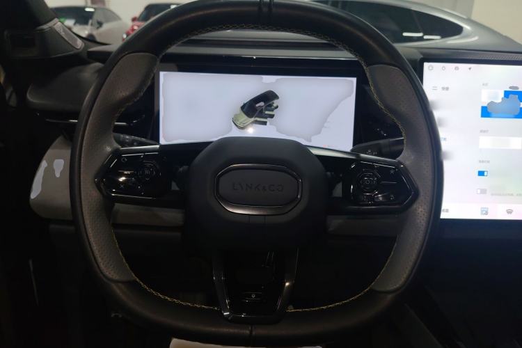 Used Lynk & Co 08 EM-P 2023 220km All-Wheel-Drive Performance Halo