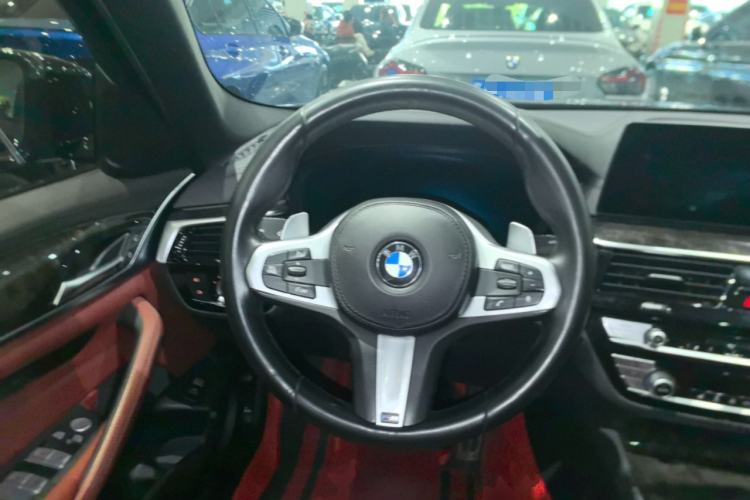 Used BMW 5 Series 2018 Restyled 530Li Leading Edition M Sport Package