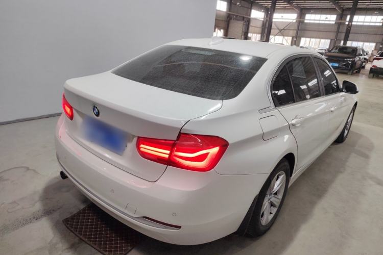 Used BMW 3 Series 2016 316Li Fashion Model
