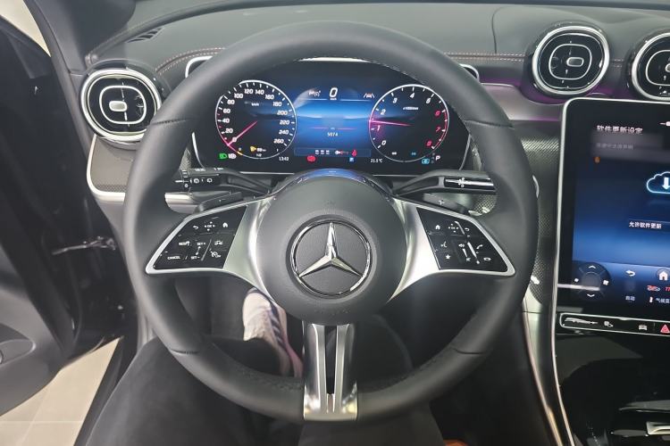 Used Mercedes-Benz GLC 2026 GLC 260 L 4MATIC Classic Edition Steering Wheel