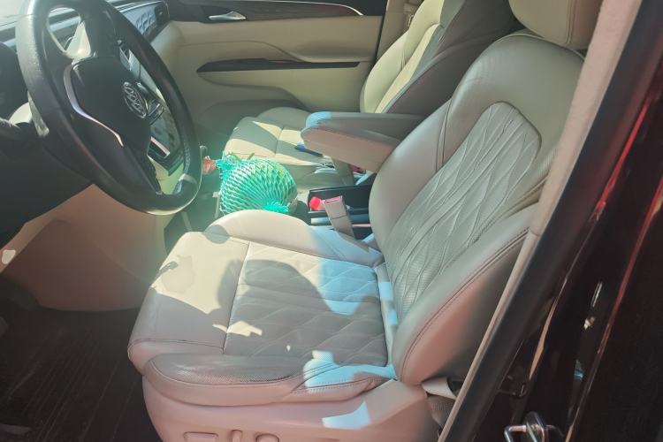 Used Buick GL8 2017 28T Avenir Avia National Emission Standard V
