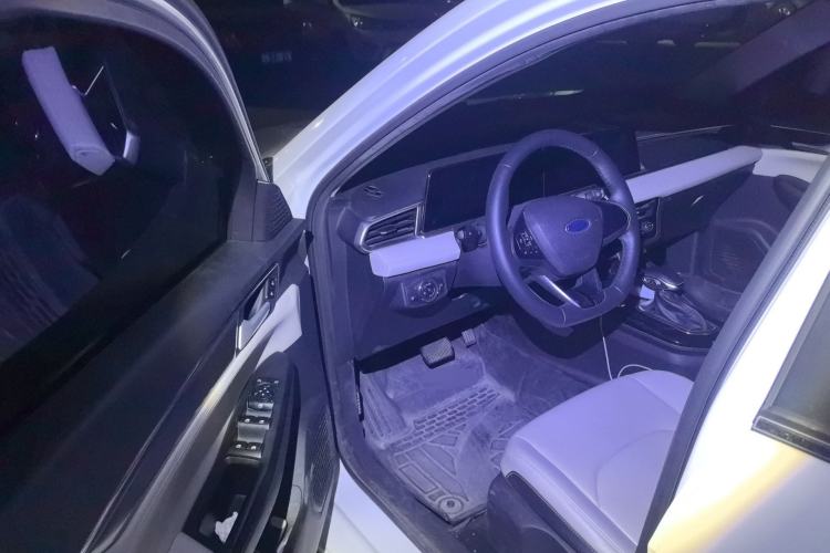 Used Ford Escort 2021 1.5L Automatic Diamond Edition
