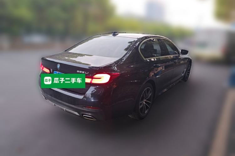 Used BMW 5 Series 2022 Second Facelift 525Li M Sport Package Rear Right 45 Deg