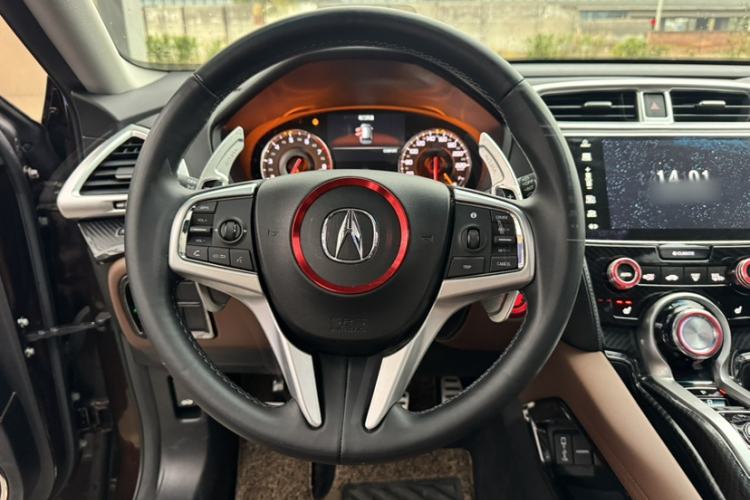 Used Acura CDX 2016 1.5T Two-Wheel Drive Deluxe Edition