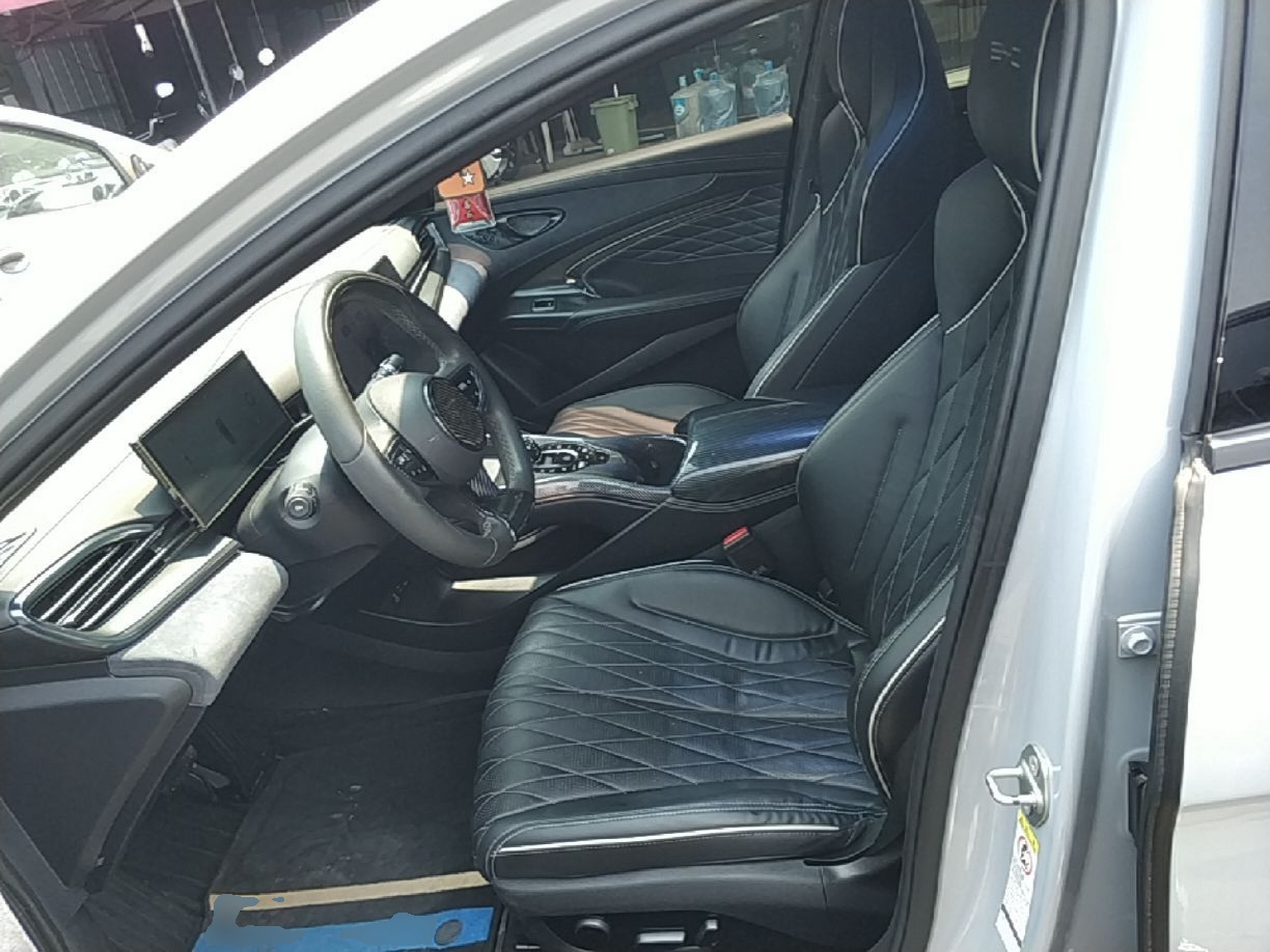 Avant de la voiture