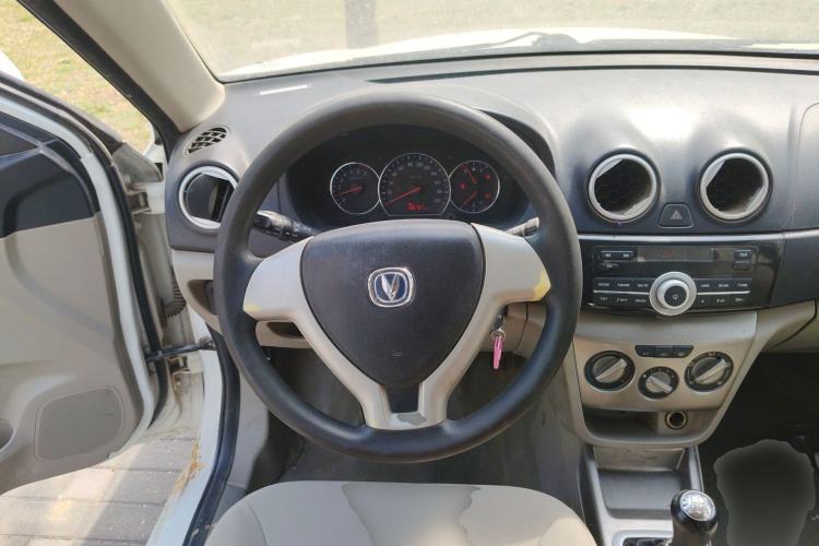 Used CHANGAN Alsvin V3 2012 1.3L Manual Comfort Version China IV Standard Steering Wheel