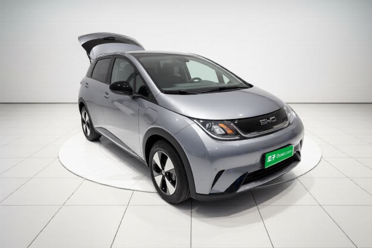 Used BYD Dolphin 2023 420 km Fashion Edition