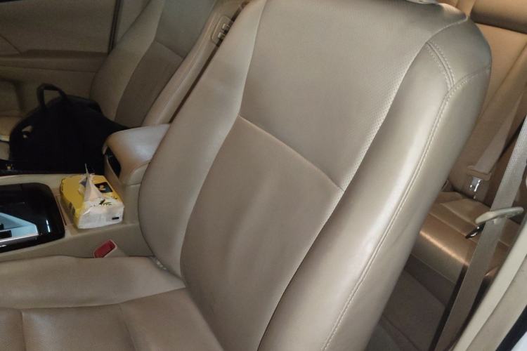 Used Toyota Camry 2015 2.0G Premier Edition