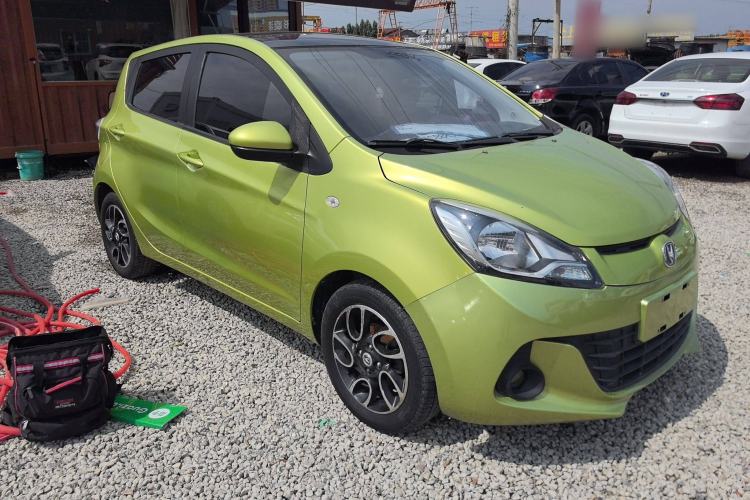 Used CHANGAN Benni 2014 1.4L IMT Luxury Model with Sunroof
