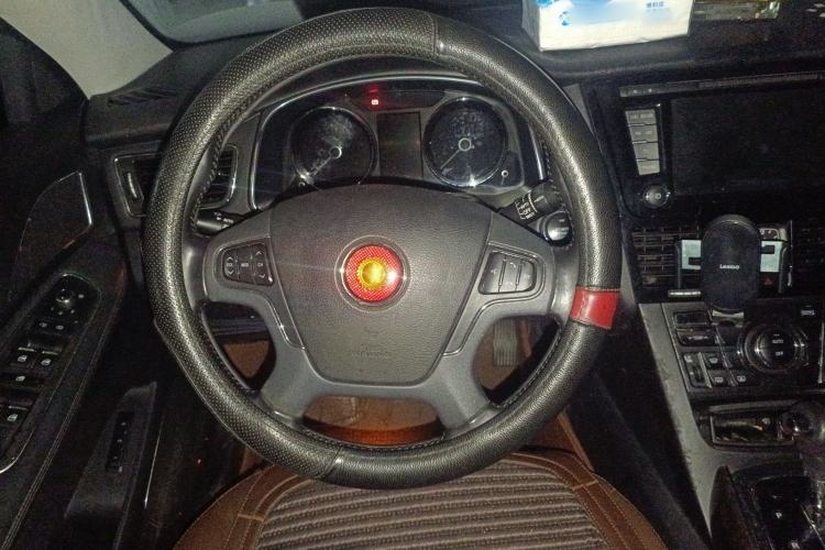 Used Hongqi H7 2015 2.0T Luxury Model
