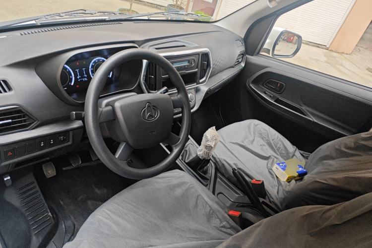 Used CHANGAN KAICHENG Ruixing M80 2021 1.6L Comfort Version 2-Seater Single-Steaming Air-Conditioned China VI Standard Flat Roof with Lift-Up Rear Door DAM16KR Center Console