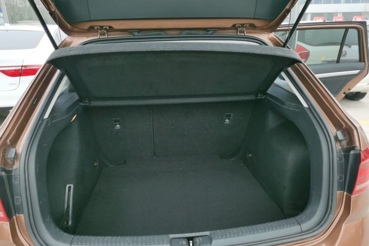 Used Volkswagen Gran Lavida 2017 230TSI DSG Comfort Edition