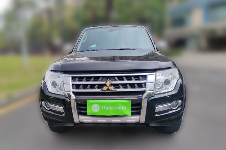 Used Mitsubishi Pajero 2016 3.0L Automatic Prestige Version China V Standard
