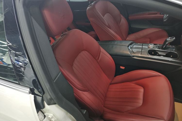 Used Maserati Ghibli 2019 3.0T Standard Version China VI Right Front Seat