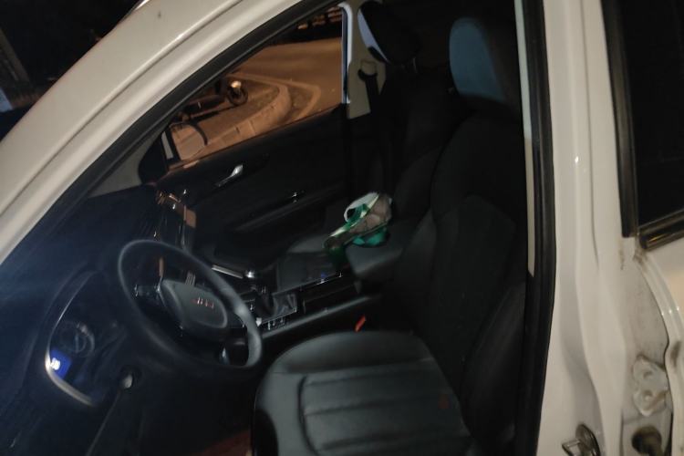 Used Sinotruk VGV U70 2021 1.5T Manual Enjoy Edition 7-Seater Left Front Seat