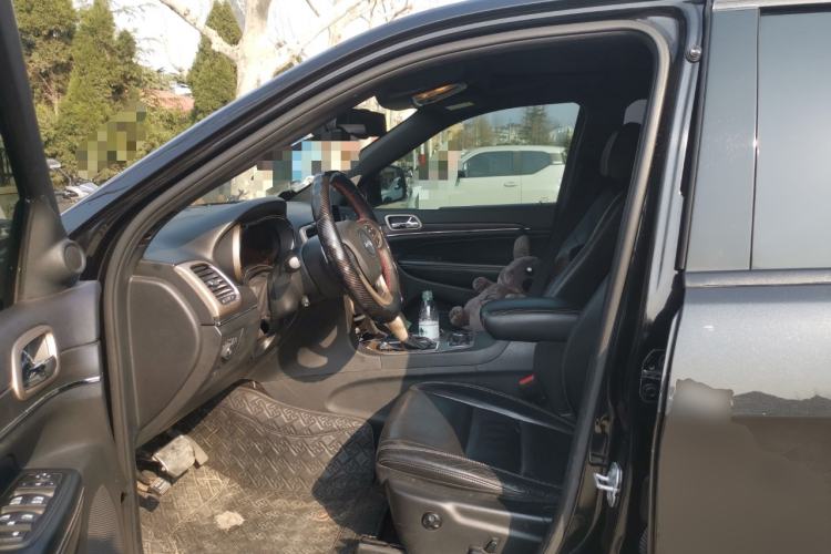 Used Jeep Grand Cherokee 2016 3.0L Comfort Navigation Edition
