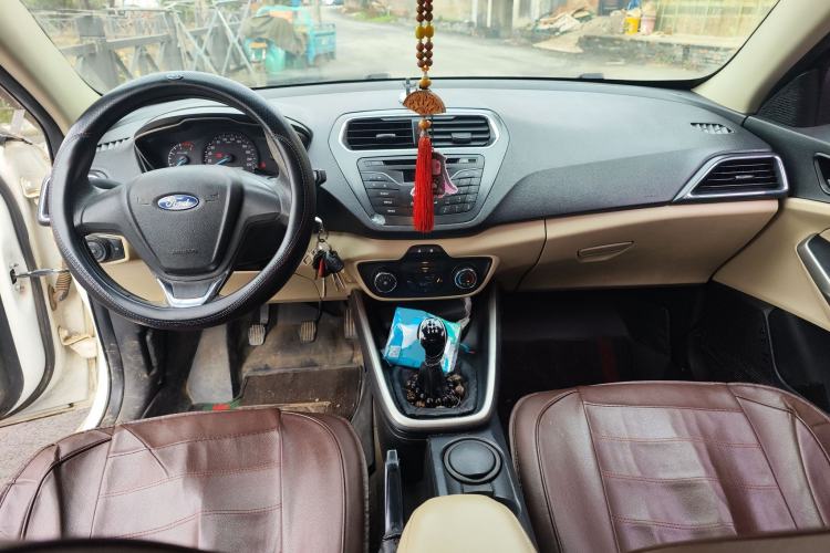 Used Ford Escort 2015 1.5L Manual Comfort Model