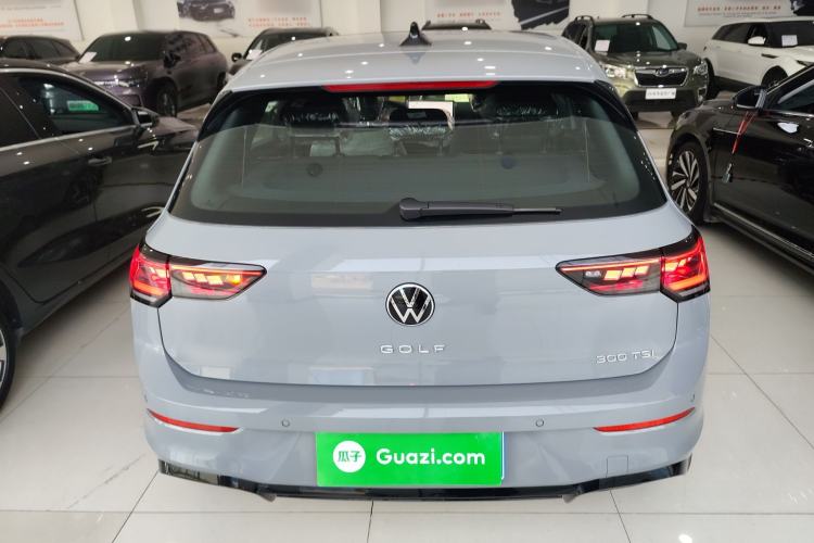 Used Volkswagen Golf 2025 Facelift 300TSI R-Line Rear