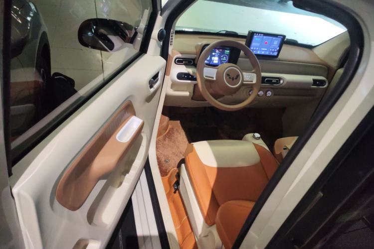 Used Wuling Hongguang MINIEV 2024 3rd Generation 215km Youth Edition Driver Seat