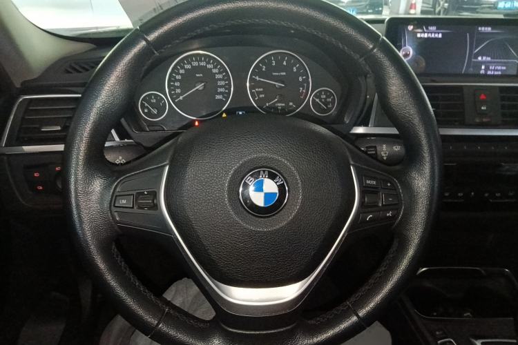 Used BMW 3 Series 2016 320Li Ambition Model Steering Wheel