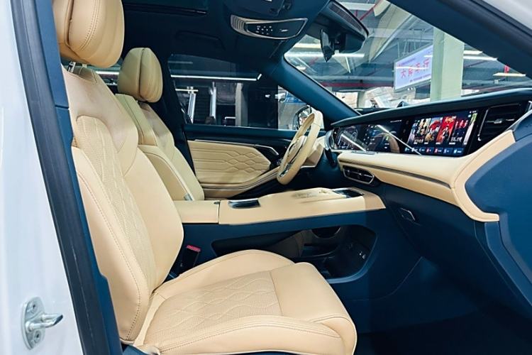 Used VOYAH FREE 2024 Ultra-Long Range Intelligent Driving Version