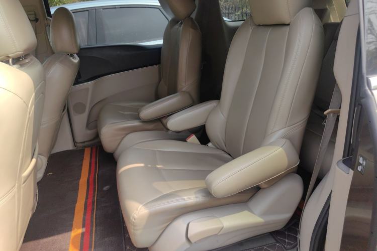 Used Buick GL8 2014 2.4L CT Luxury Business Comfort Edition Left Rear Seat