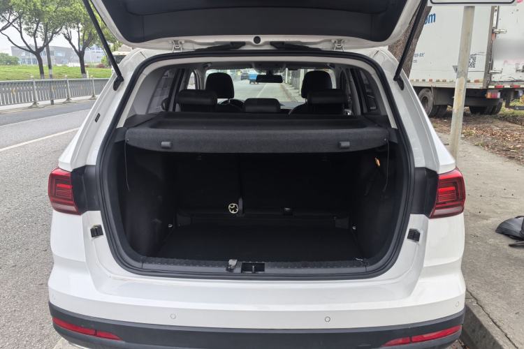 Used Volkswagen Tharu 2021 280TSI Two-Wheel-Drive Luxury Plus Edition Trunk