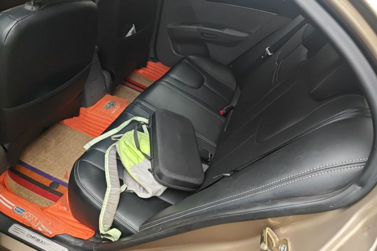 Used Geely Auto Classic Emgrand 2012 Sedan 1.8L Manual Comfort Model
