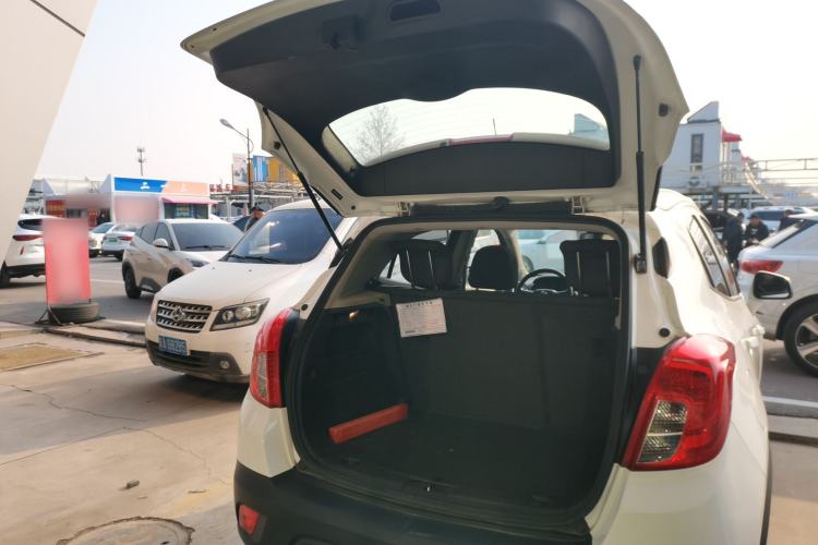 Used Buick Encore 2015 1.4T Automatic Two-Wheel Drive Urban Elite Version
